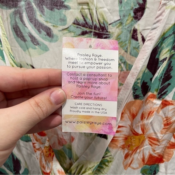 Paisley Raye Primrose Wrap Dress in White Tropical Floral XS - Picture 6 of 11